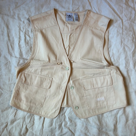 ADIDAS ADVENTURE CROP GILET VEST - Picture 3 of 4